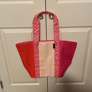 Victoria’s Secret ❤️🩷Colorblock❤️🩷Logo Tote👜/NWT